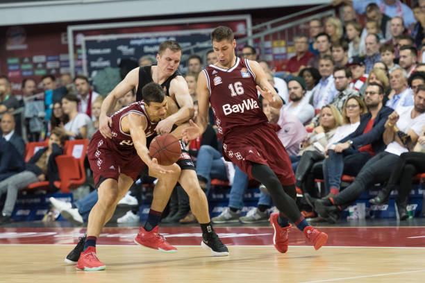 足球事业的 足球事业的