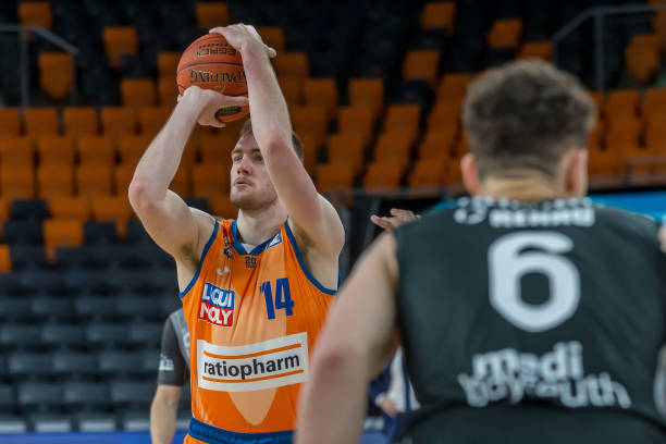 不免让人联 不免让人联